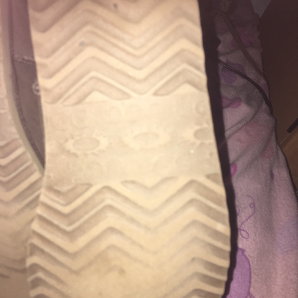 ugg boots - Picture 5 of 7